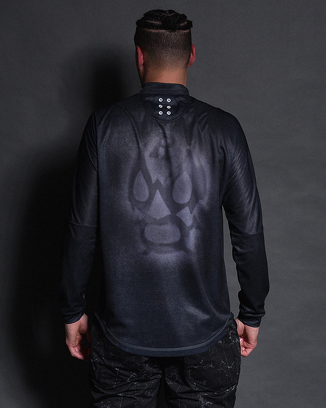 FADE L/S MOCKNECK TEE