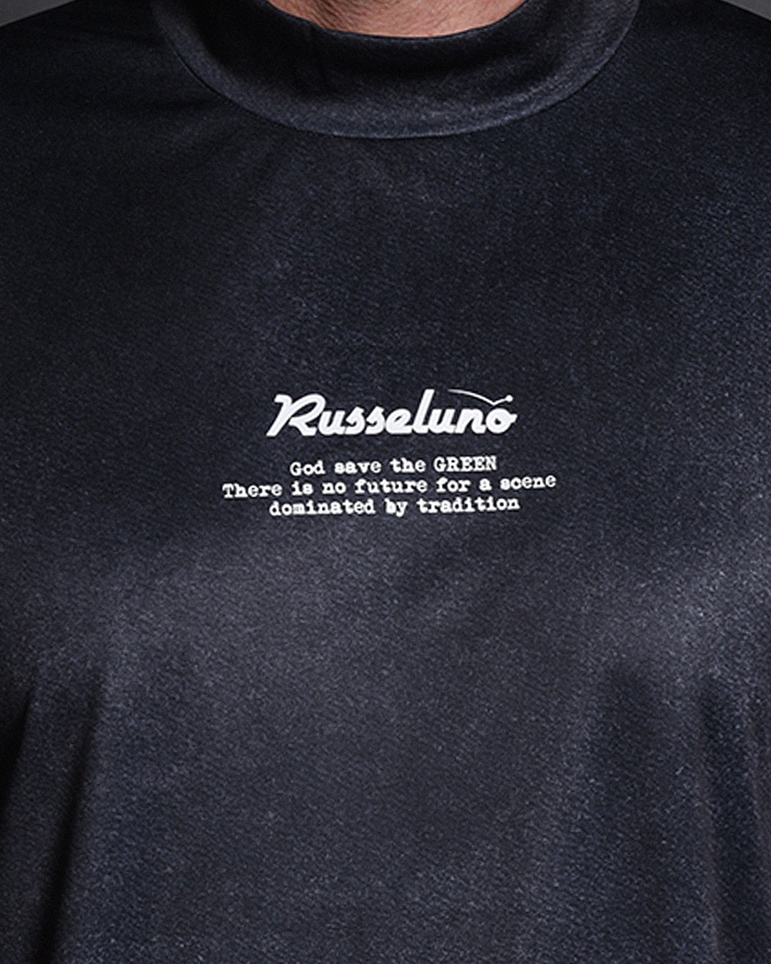 FADE S/S MOCKNECK TEE