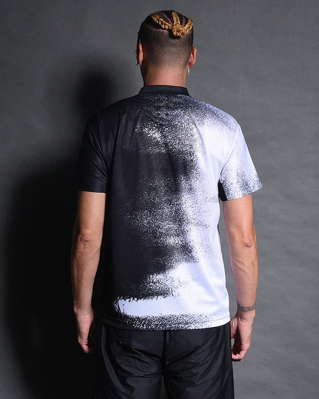 Fade Paint S/S Mockneck Tee