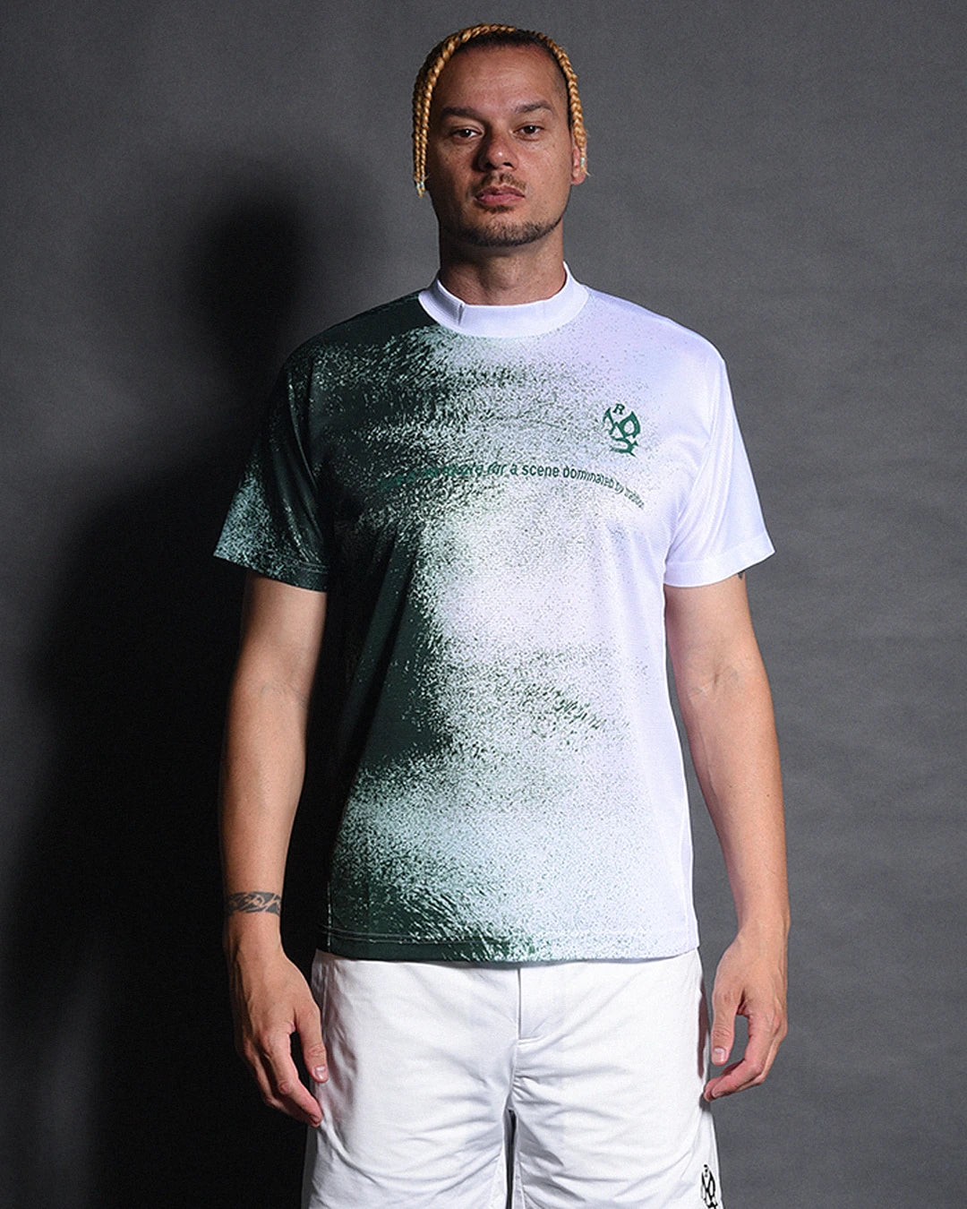 Fade Paint S/S Mockneck Tee
