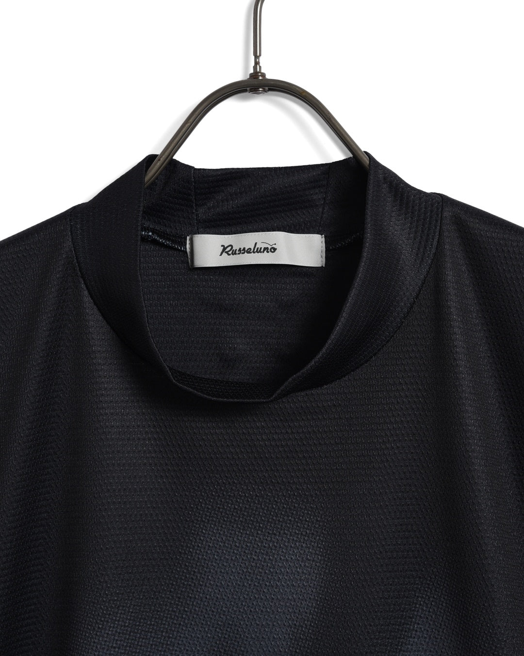 Noisy Logo S/S Mockneck Tee