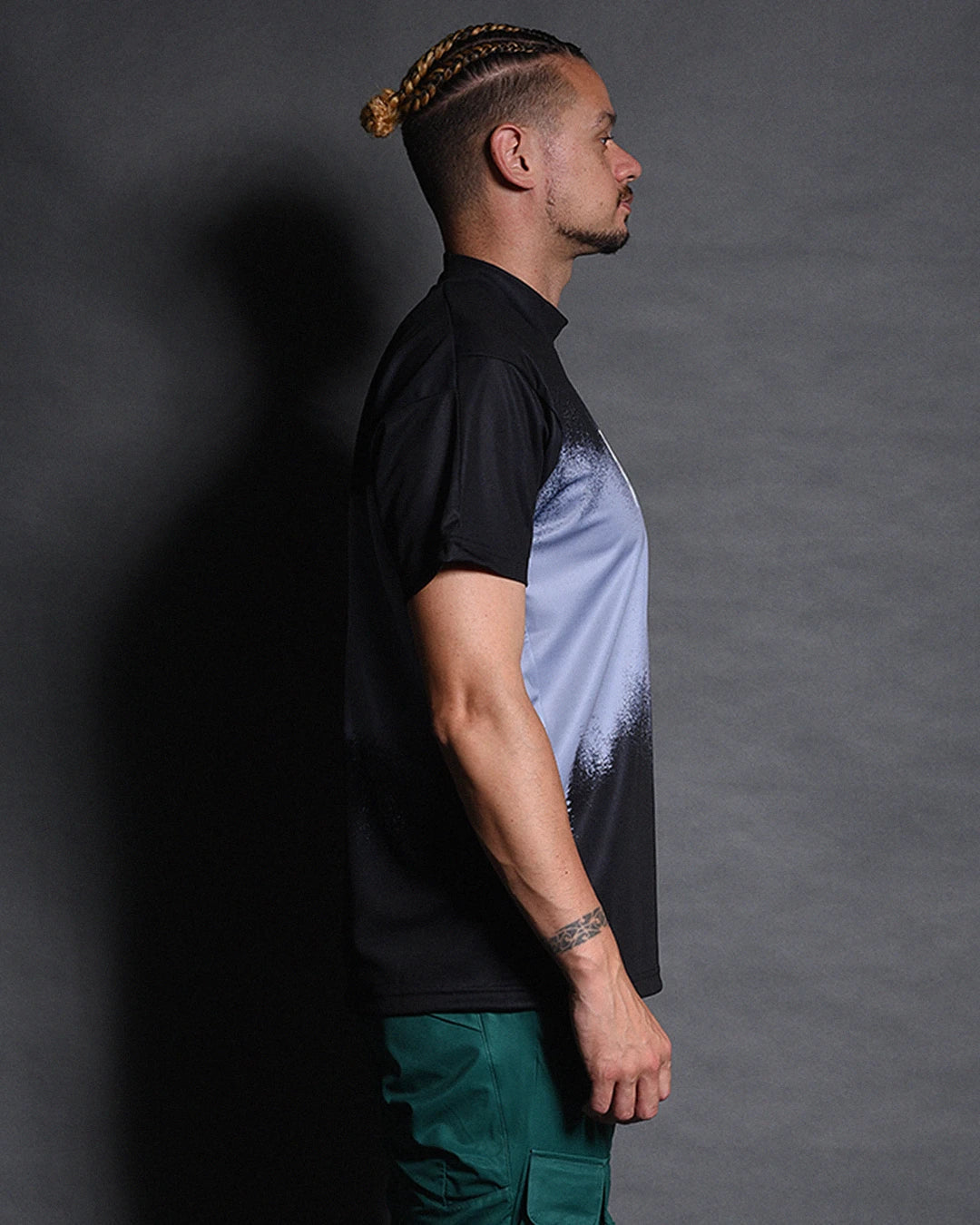 Gradation Paint S/S Mockneck Tee