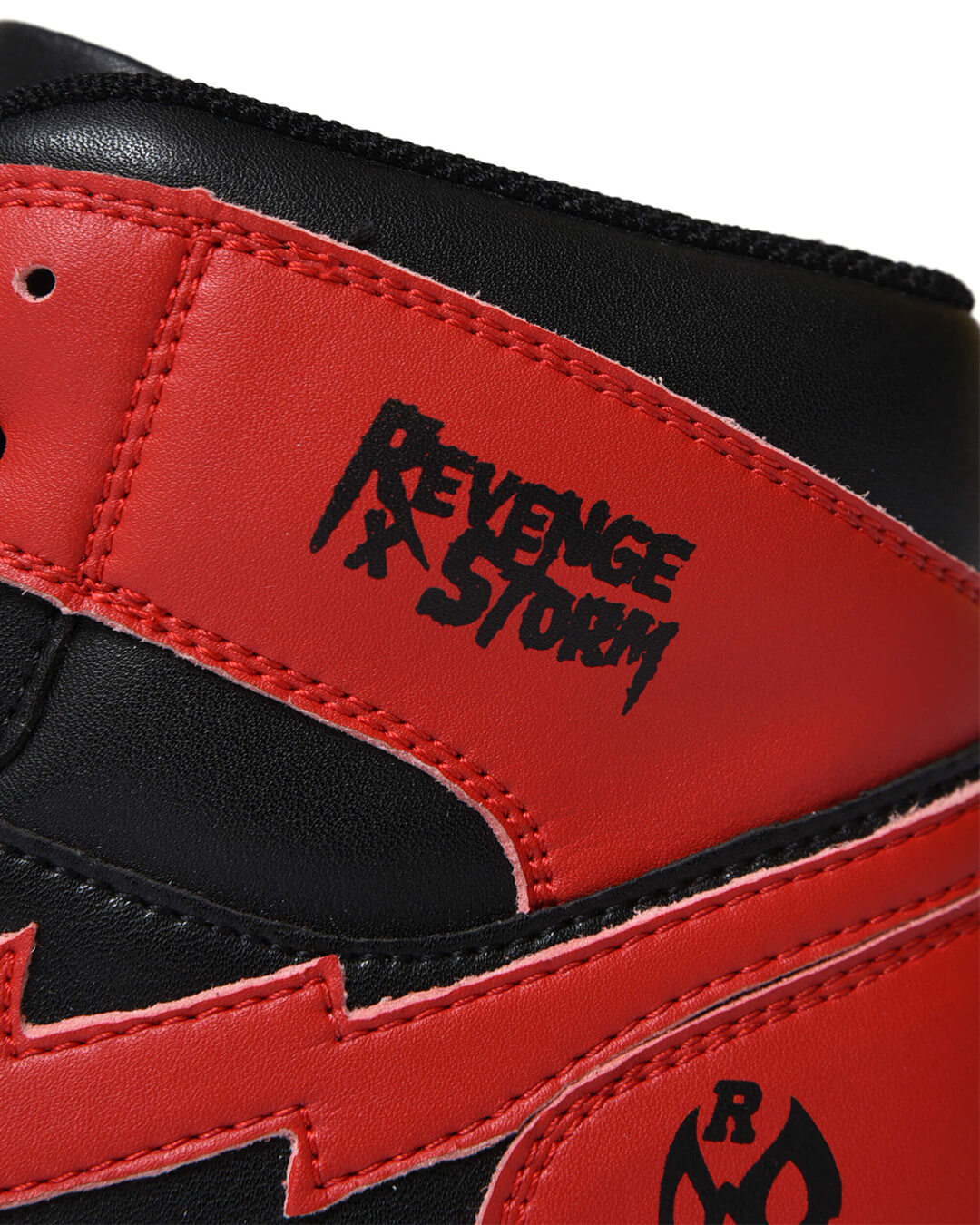 REVENGE STORM x RS HIGHCUT